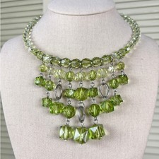 Collana girocollo bavaglino