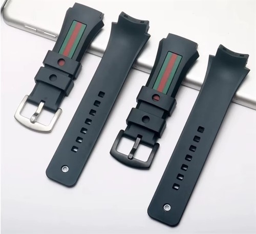 Cinturino gomma nera - in,