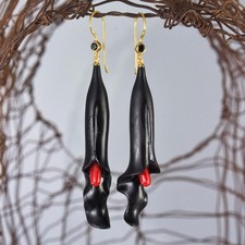 Orecchini fiore corno nero intagliato corallo rosso spinello oro vermeil sterling 7,65 g