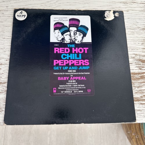 Red hot chili peppers u - red,
