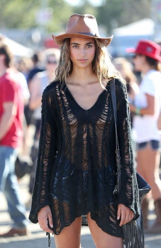 Top boho nero all uncinetto - top,