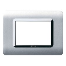 Placca Ave Tecnopolimero Sistema 44 Alluminio naturale cornice cromata 3 moduli