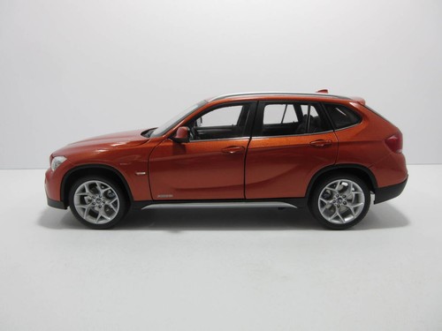 Kyosho bmw x1 xdrive28i - bmw,