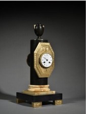 Orologio Da Tavolo In Stile Neoclassico 