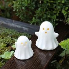 2 pezzi di oggetti di scena in