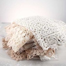 lotto di centri tavola ricami