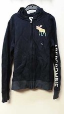 Giacca con cappuccio e zip