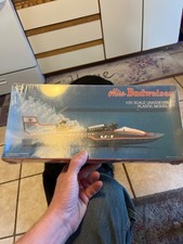 Tester miss Budweiser drag