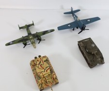 Corgi Fight Machines corazzato
