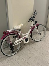 Bicicletta nuova ruote - bicicletta, mai