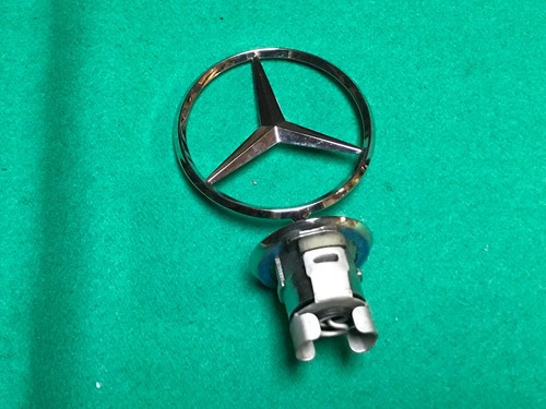 Mercedes 75mm logo - scudo, badge