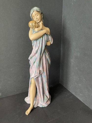 Lladro rare retired - rare,