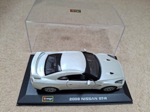 Burago 2009 nissan gtr - 2009,
