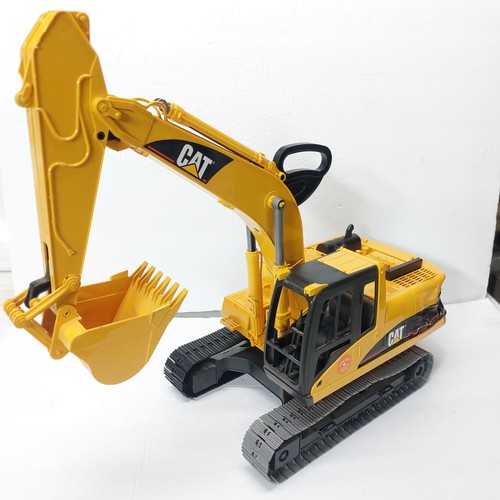 Bruder cat 02483 - cat, 1/16