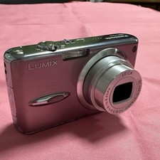 Panasonic LUMIX DMC-FX01