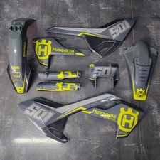 Plastiche grafica husqvarna - plastiche,