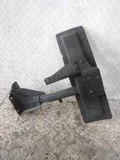 STAFFA PARAFANGO ANTERIORE DESTRO PER IVECO Eurocargo 150E28 Serie Diesel (04>0