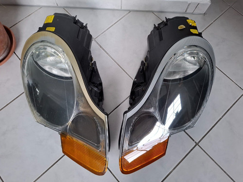 Faro proiettore anteriore