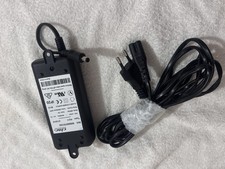 Alimentatore per poltrone