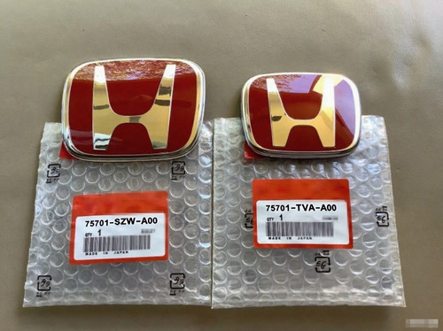 Red front grille trunk emblem - front,