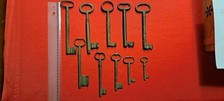 Lotto Chiavi Antiche in Ferro Diverse Dimensioni