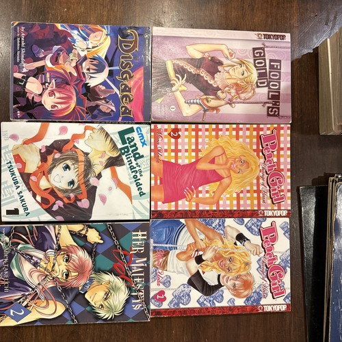 Six assorted manga - assorted, books
