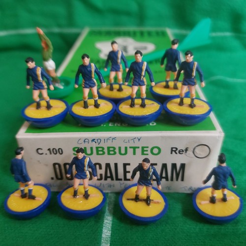 Mint subbuteo team 205 - mint,