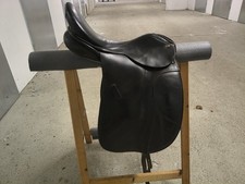 Sella da dressage Hercross 17