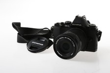Olympus OM-D E-M5 con OM