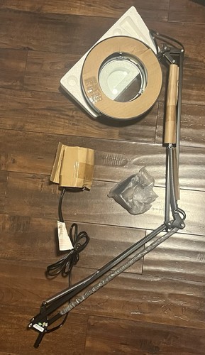 Lampada scrivania - da,