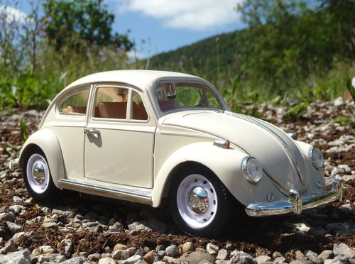 Maggiolino 1300 con - rc, vw