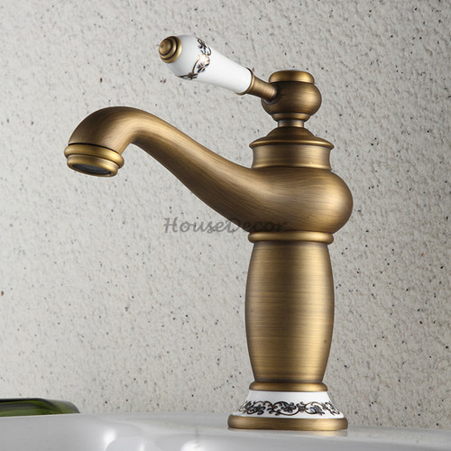 Rubinetto miscelatore lavabo
