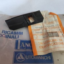 ANGOLARE CRUSCOTTO DESTRO