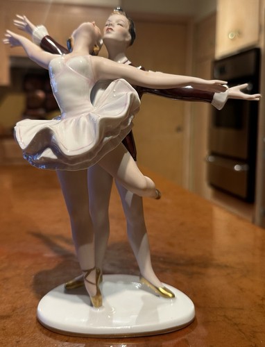 Statuina porcellana tedesca