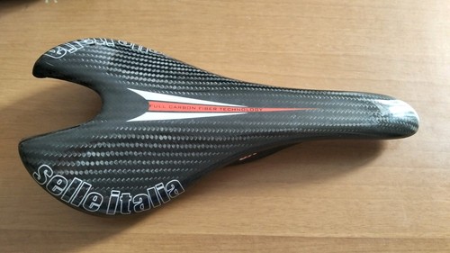 Selle italia full carbon - italia, fiber