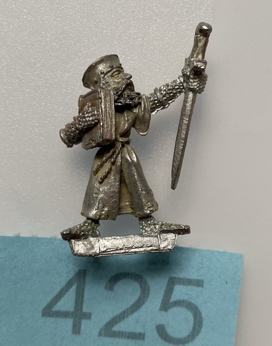 Early wfb paladin - wfb, monne