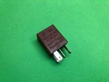 Rele Renault 8200283342 8200