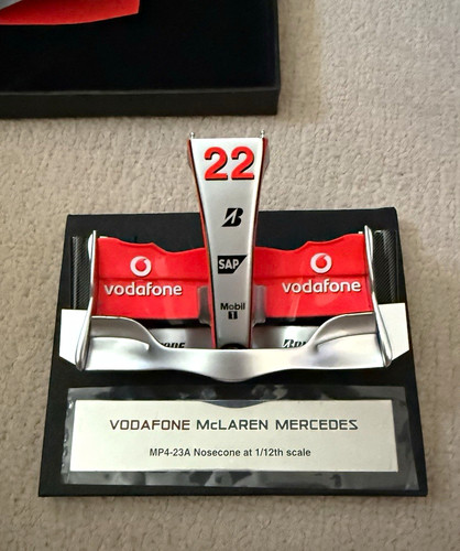 Amalgama mclaren mp4 - 1:12, mp4-23a