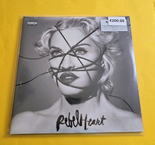Madonna rebel heart - heart", 2