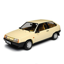 1/18 LADA SAMARA VAZ 2108 1984