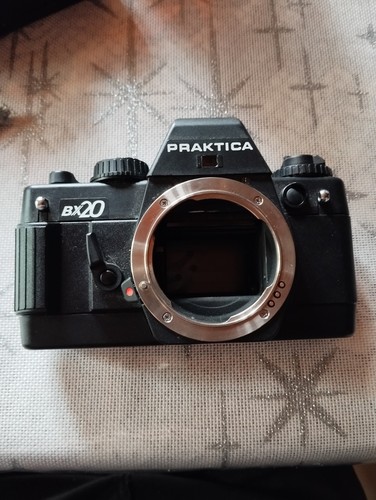 Praktica non testé - bx,