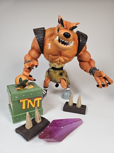 Rara modellino crash bandicoot - rara,