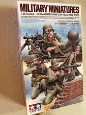 boite TAMIYA 1/ 35 military