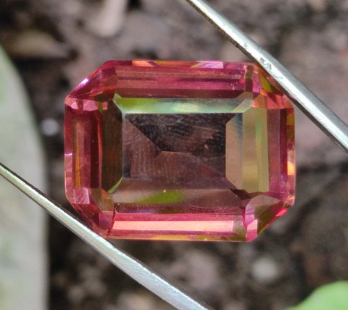 Zultanite unica naturale bella - zultanite,