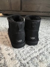 UGG Classic Mini