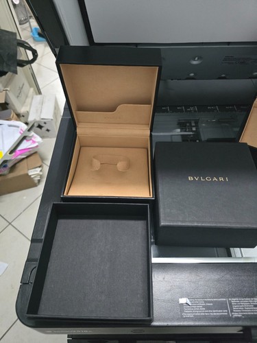 Bvlgari watch box - bvlgari,