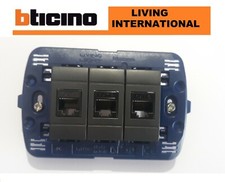 3 presa di rete dati rj45 cat6 bticino living international nero con supporto