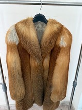 Pelliccia vera di volpe rossa