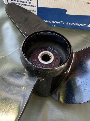 Johnson omc cobra evinrude - johnson, omc,