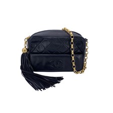 R1 Vintage Chanel Black
